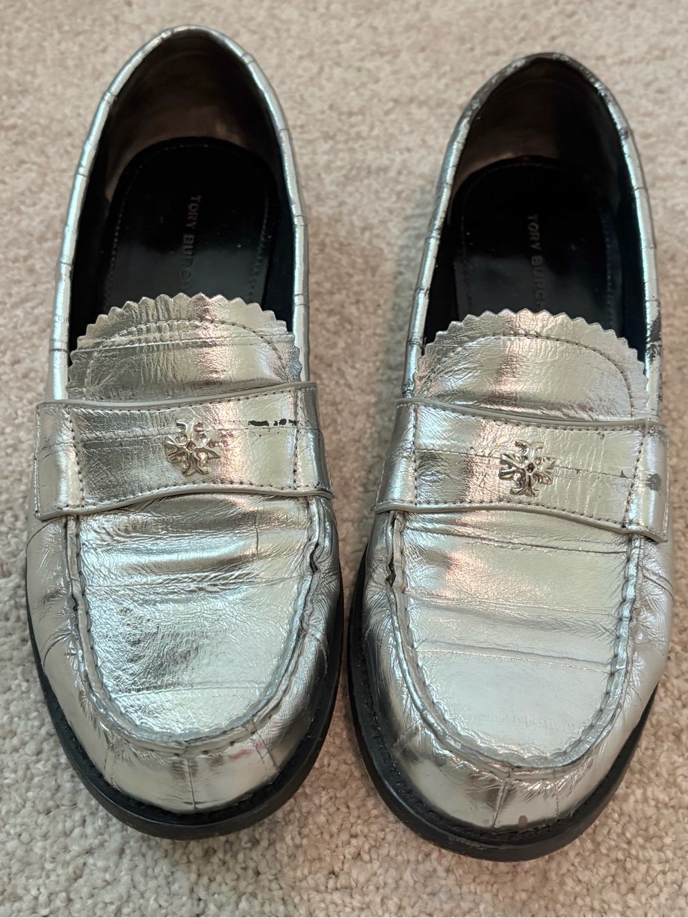Tory Burch Silver Loafer, size 6.5